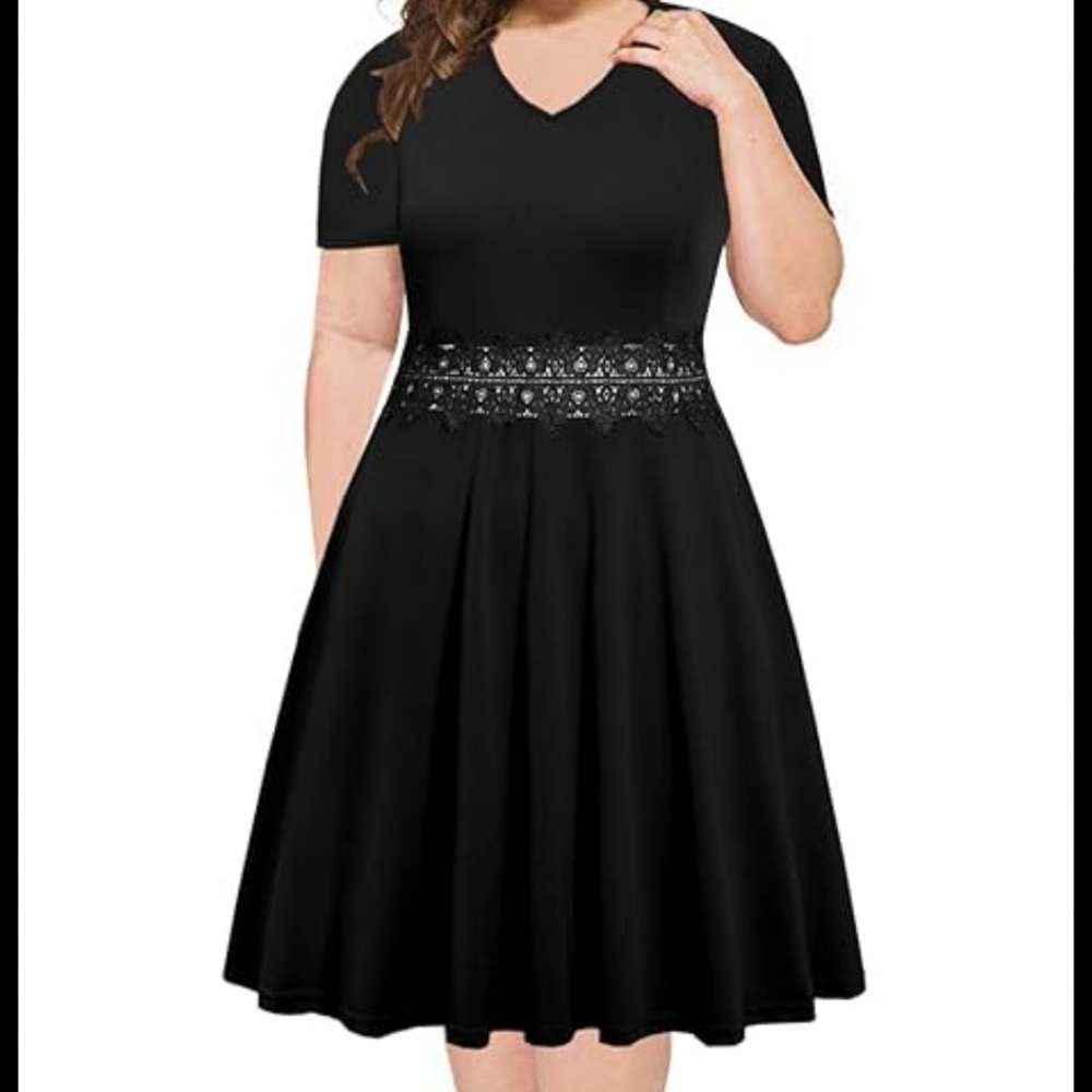 Bedoar Short Sleeve Black Pocketed Swing Dress with White Lace Size 26 Dress